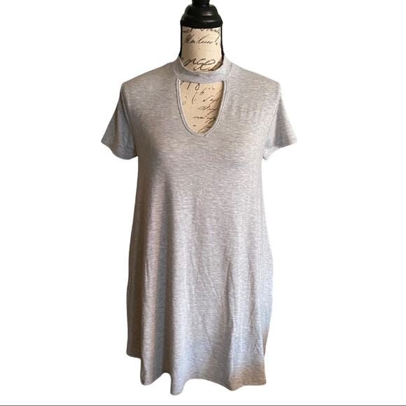 Zenana Premium Gray Tunic Long Top Size Medium NWOT - Picture 1 of 2
